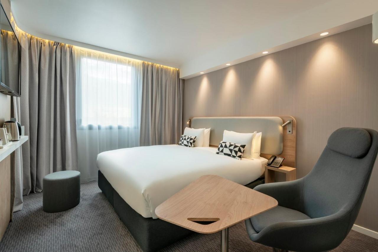 באילי-רומאינוויליירס Holiday Inn Express - Marne-La-Vallee Val D'Europe By Ihg מראה חיצוני תמונה