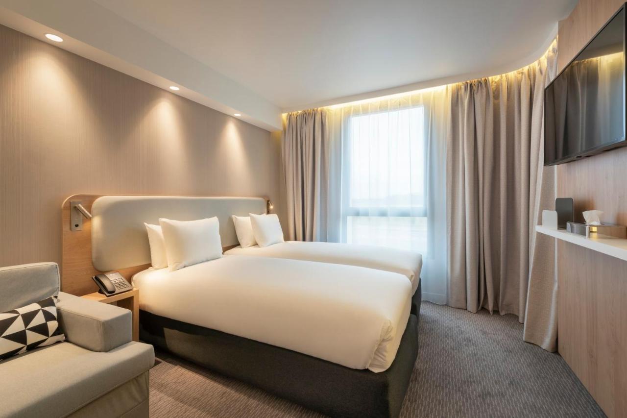 באילי-רומאינוויליירס Holiday Inn Express - Marne-La-Vallee Val D'Europe By Ihg מראה חיצוני תמונה
